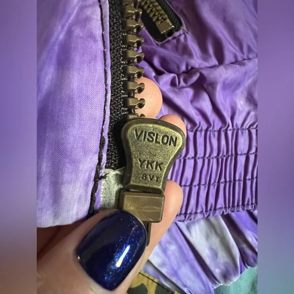 Vintage Dress the Bone Tie Dye Leopard Purple and Orange Quilted Ski Jac… - Picture 11 of 14